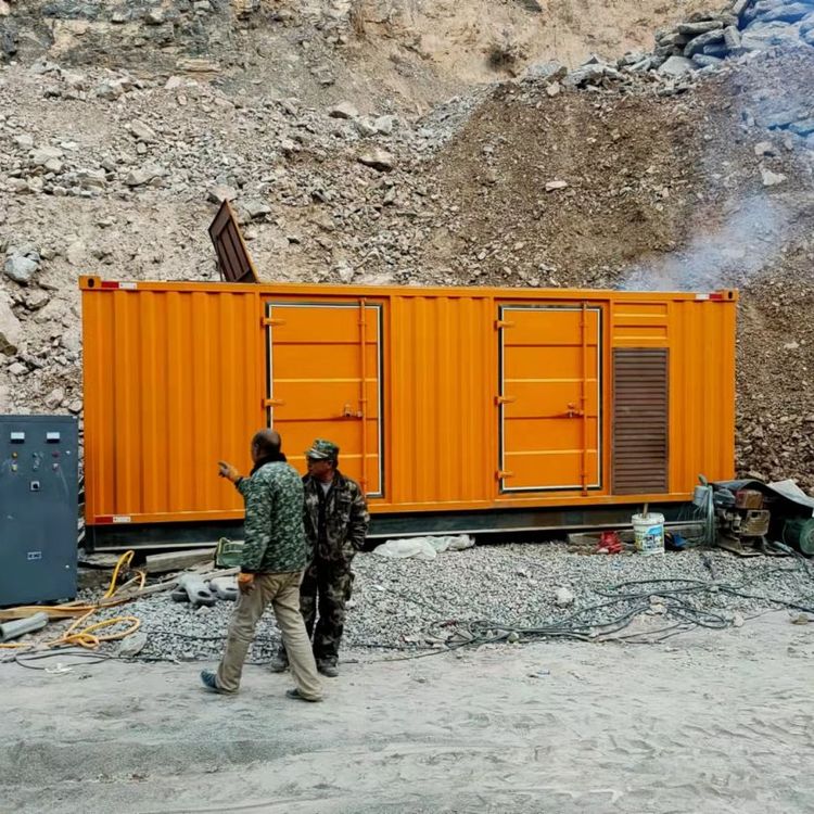 桑日如何选择适合自己的 800KW 柴油发电机组？