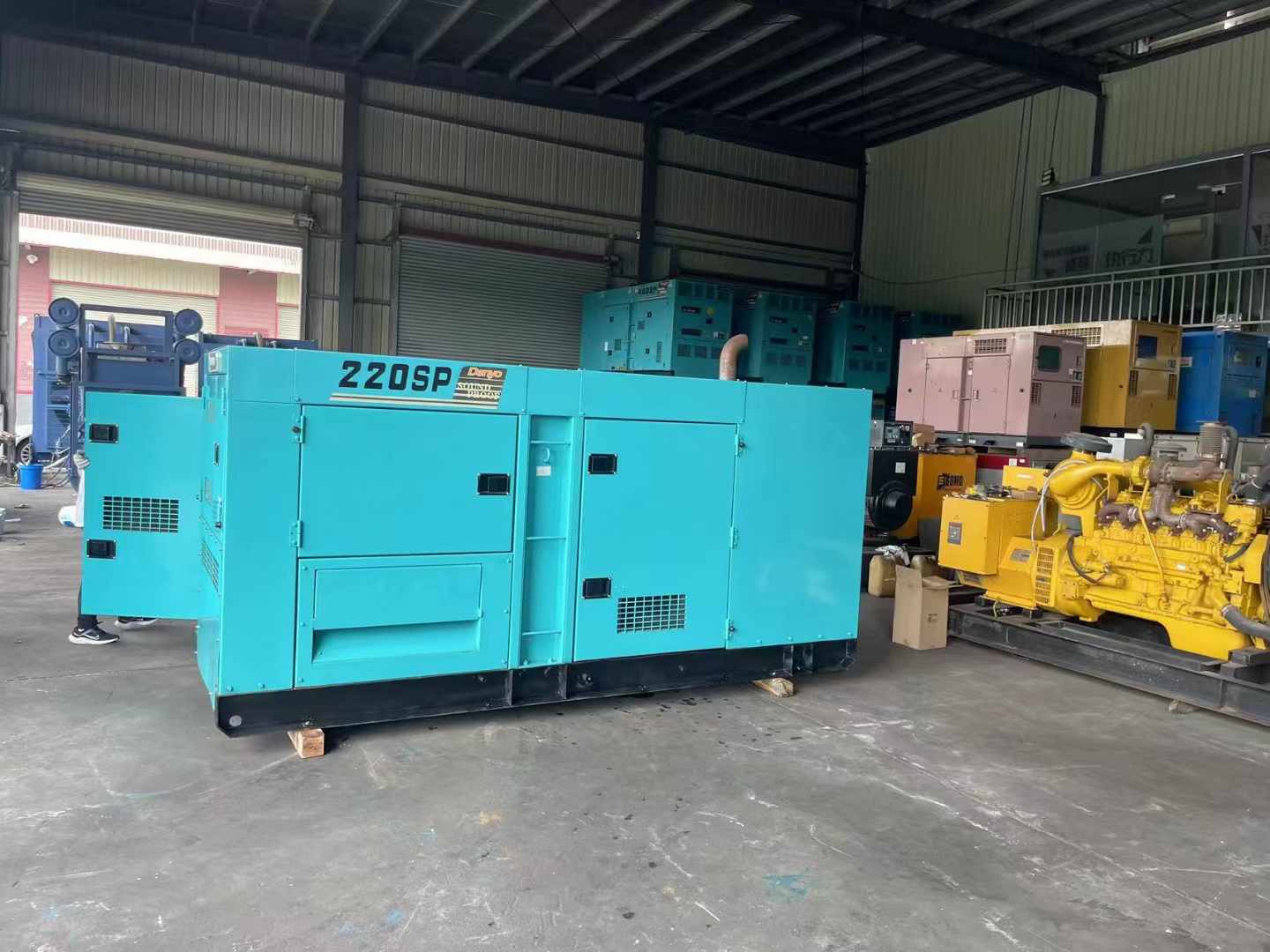 桑日800kW 柴油发电机的输出电流波动范围是多少?